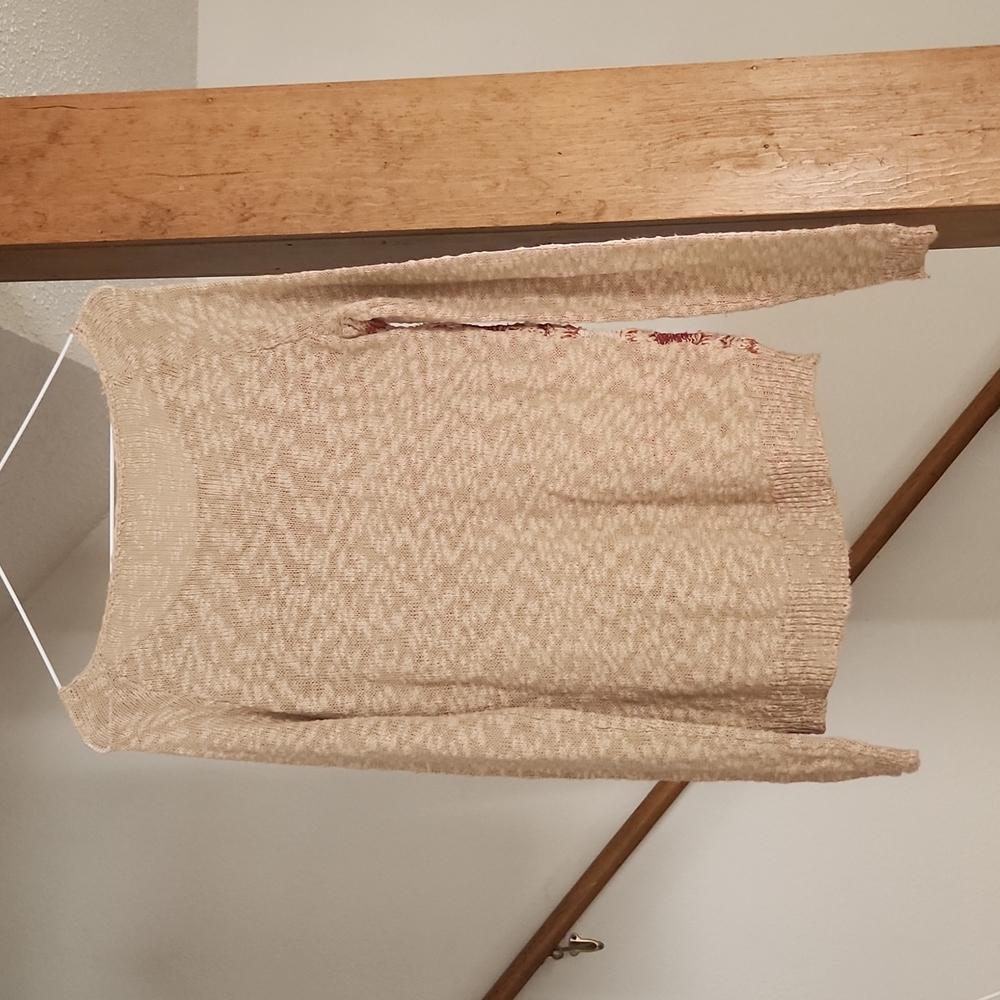Sweater - Picture 2 of 3